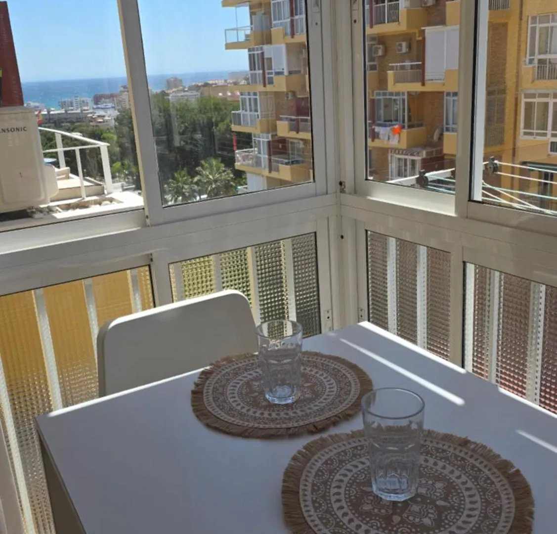 Estudio En Benalmadena 0*,